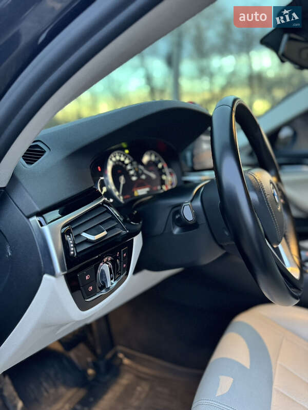 Седан BMW 5 Series 2017 в Виннице фото 14 Седан BMW 5 Series 2017 в Виннице