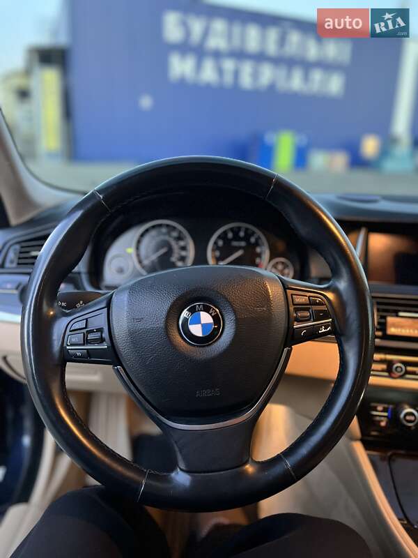 Седан BMW 5 Series 2014 в Шептицькому