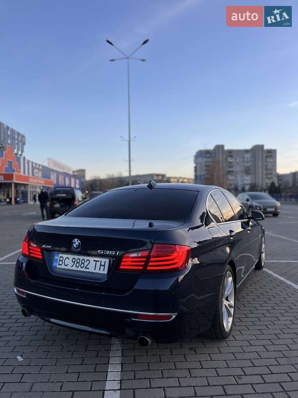 Седан BMW 5 Series 2014 в Шептицькому