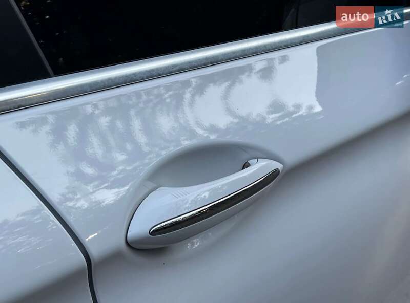 Седан BMW 5 Series 2013 в Киеве