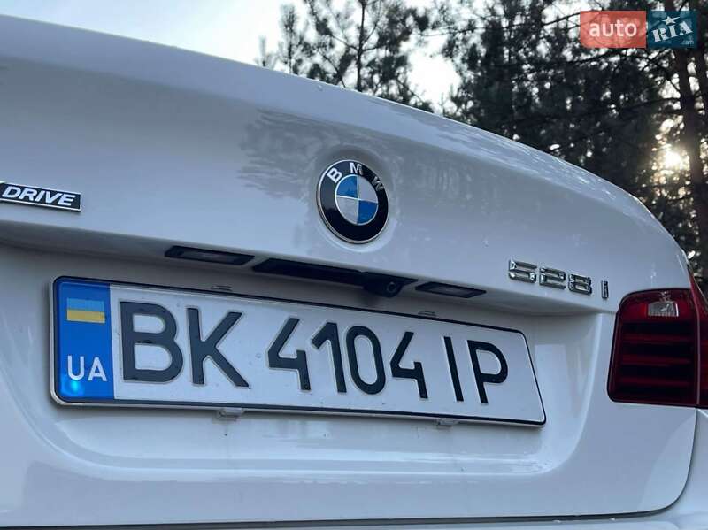 Седан BMW 5 Series 2013 в Киеве