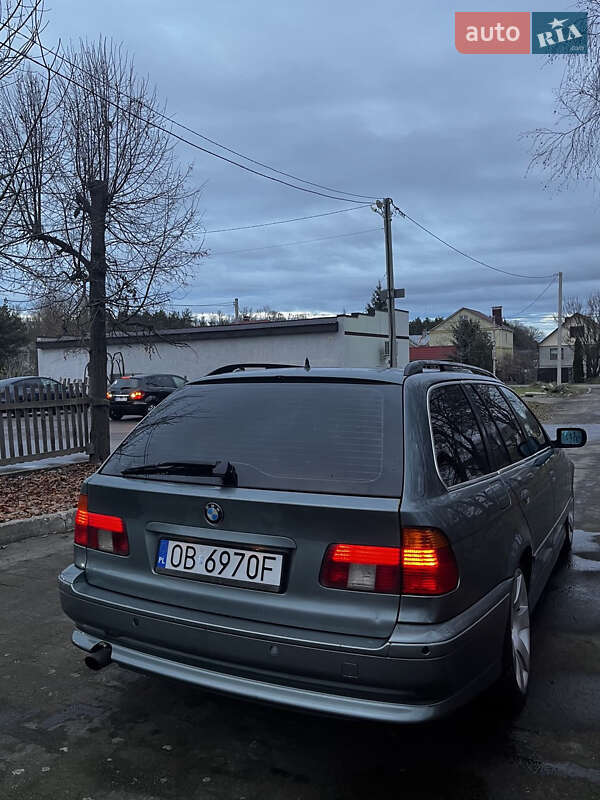 Универсал BMW 5 Series 2002 в Костополе