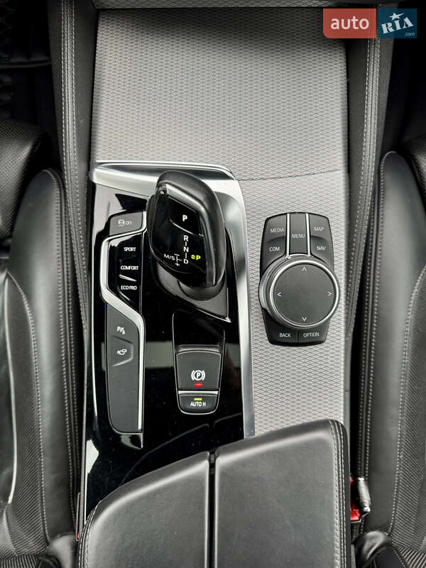 Седан BMW 5 Series 2018 в Киеве