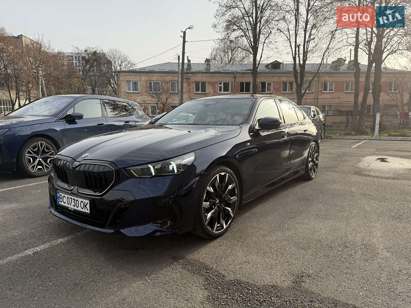 Седан BMW 5 Series 2023 в Львове фото 3 Седан BMW 5 Series 2023 в Львове