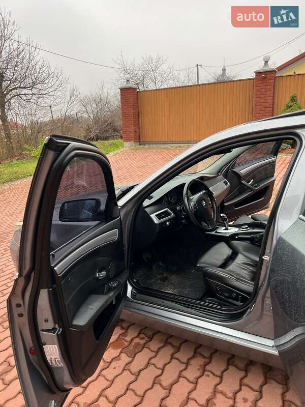Седан BMW 5 Series 2008 в Чернівцях