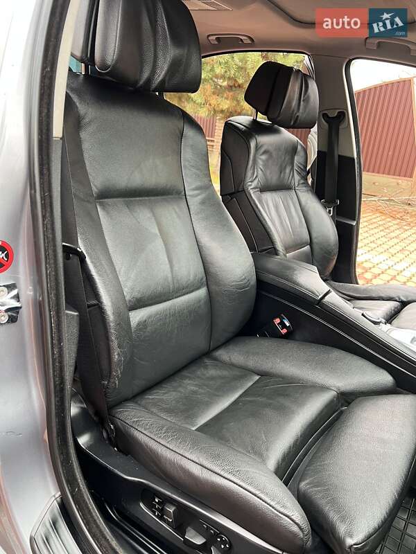 Седан BMW 5 Series 2008 в Чернівцях