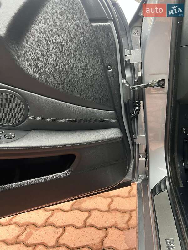 Седан BMW 5 Series 2008 в Чернівцях