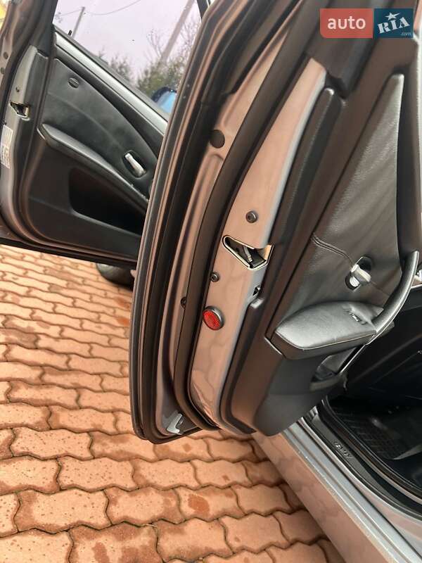 Седан BMW 5 Series 2008 в Чернівцях