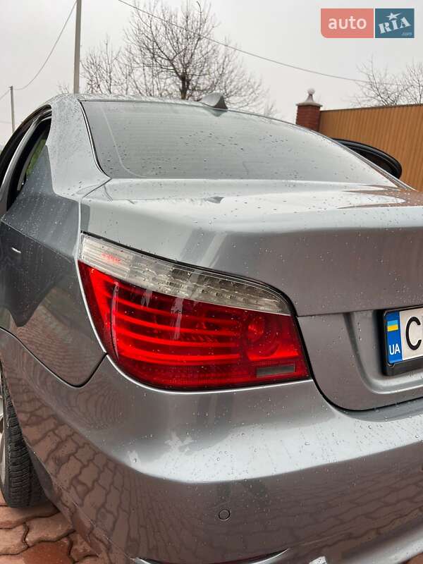 Седан BMW 5 Series 2008 в Чернівцях