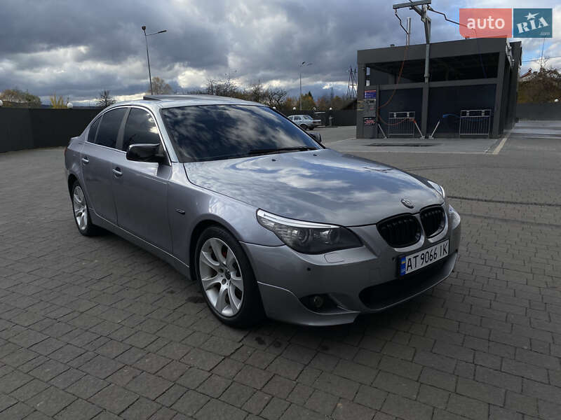 Седан BMW 5 Series 2004 в Долине фото 5 Седан BMW 5 Series 2004 в Долине