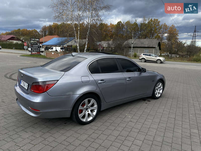 Седан BMW 5 Series 2004 в Долине фото 16 Седан BMW 5 Series 2004 в Долине