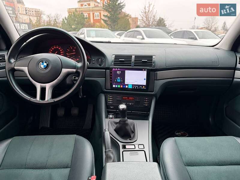 Седан BMW 5 Series 2001 в Харькове