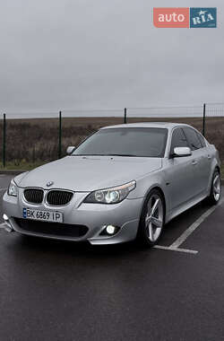 Седан BMW 5 Series 2004 в Ровно