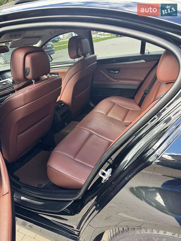 Седан BMW 5 Series 2012 в Ужгороде фото 16 Седан BMW 5 Series 2012 в Ужгороде