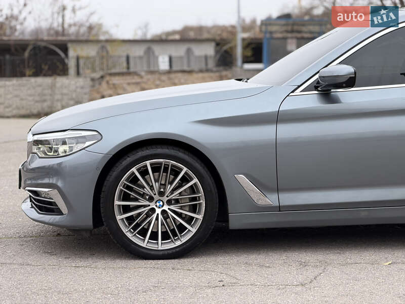 Седан BMW 5 Series 2017 в Запорожье фото 21 Седан BMW 5 Series 2017 в Запорожье