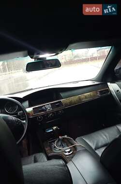 Седан BMW 5 Series 2003 в Дубно