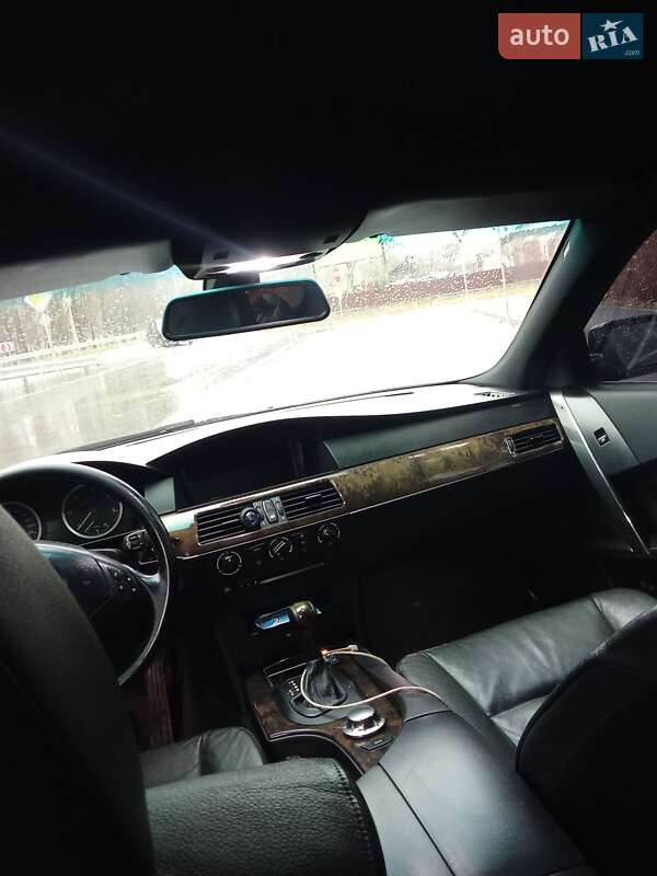 Седан BMW 5 Series 2003 в Дубно фото Седан BMW 5 Series 2003 в Дубно