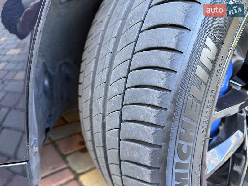 Седан BMW 5 Series 2017 в Одессе