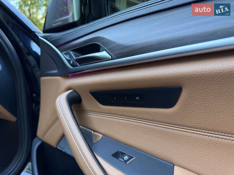 Седан BMW 5 Series 2017 в Одессе
