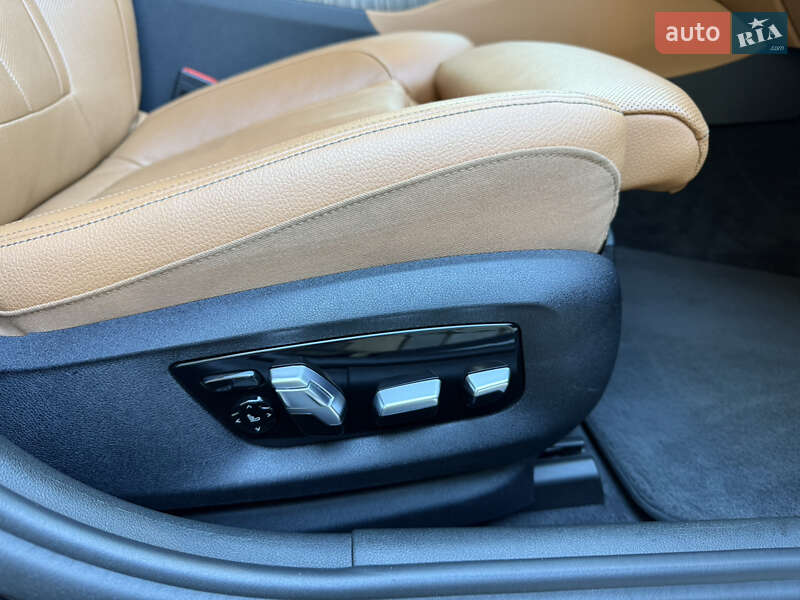 Седан BMW 5 Series 2017 в Одессе