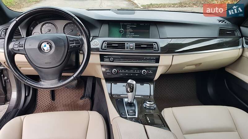 Седан BMW 5 Series 2010 в Києві фото 12 Седан BMW 5 Series 2010 в Києві