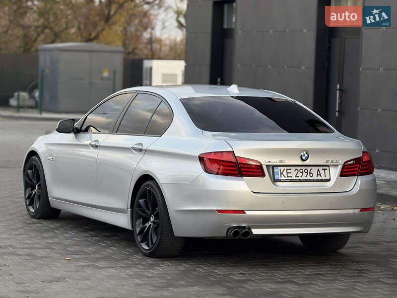 Седан BMW 5 Series 2012 в Днепре