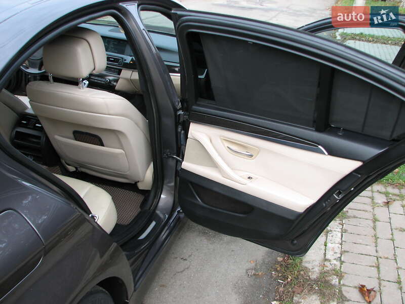 Седан BMW 5 Series 2010 в Києві фото 24 Седан BMW 5 Series 2010 в Києві