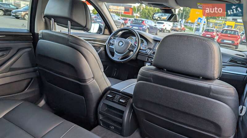 Седан BMW 5 Series 2013 в Львове