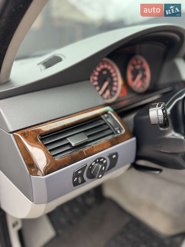 Седан BMW 5 Series 2006 в Полтаве