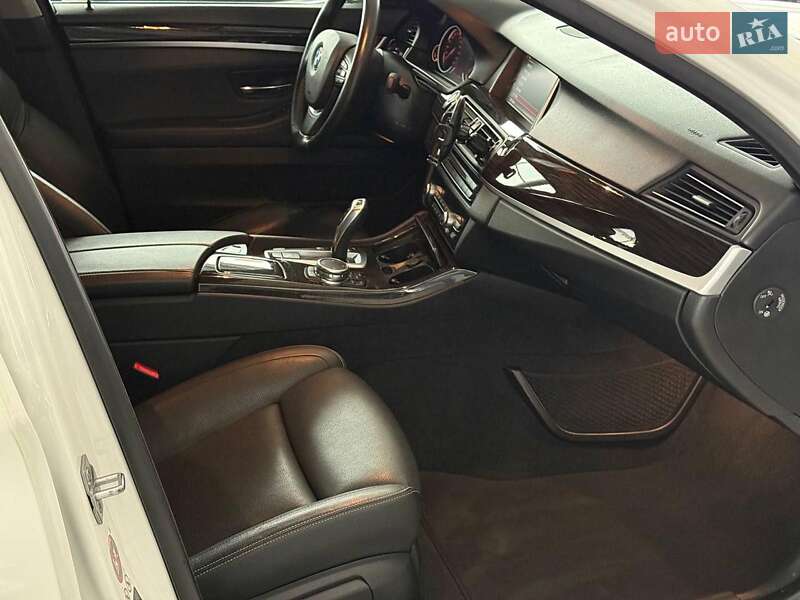 Седан BMW 5 Series 2016 в Одесі фото 26 Седан BMW 5 Series 2016 в Одесі