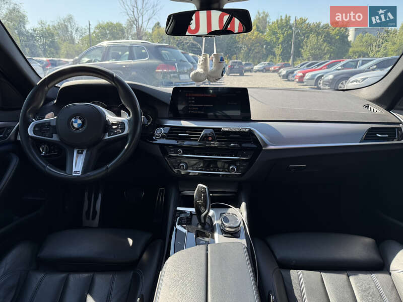 Седан BMW 5 Series 2019 в Черкассах