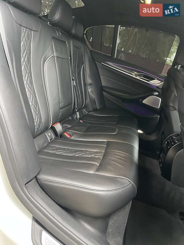 Седан BMW 5 Series 2018 в Борисполе фото 37 Седан BMW 5 Series 2018 в Борисполе