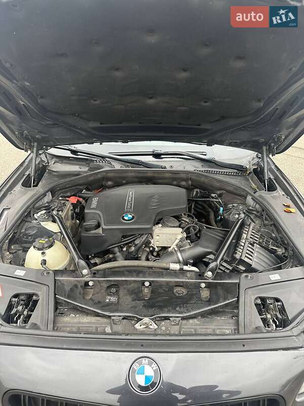 Седан BMW 5 Series 2016 в Києві