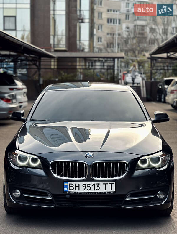 Седан BMW 5 Series 2016 в Одессе