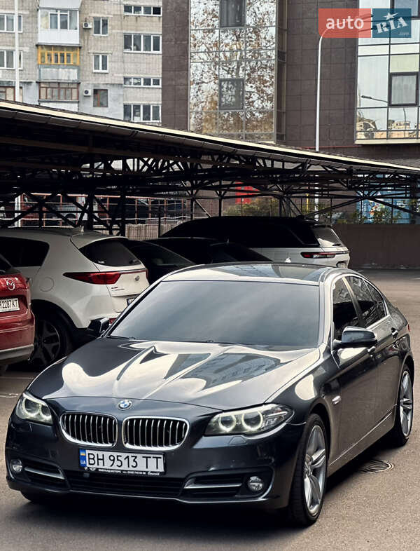 Седан BMW 5 Series 2016 в Одессе