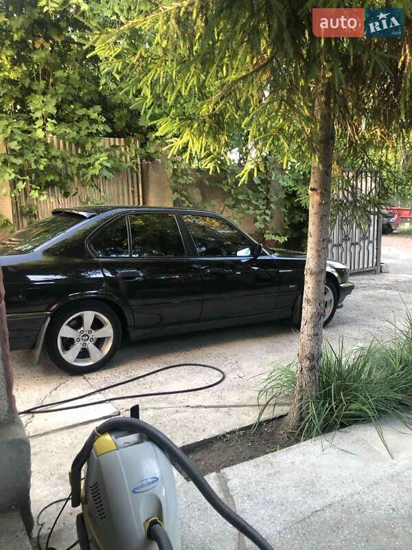 Седан BMW 5 Series 1995 в Одессе фото 19 Седан BMW 5 Series 1995 в Одессе