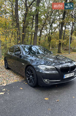 Седан BMW 5 Series 2011 в Харькове