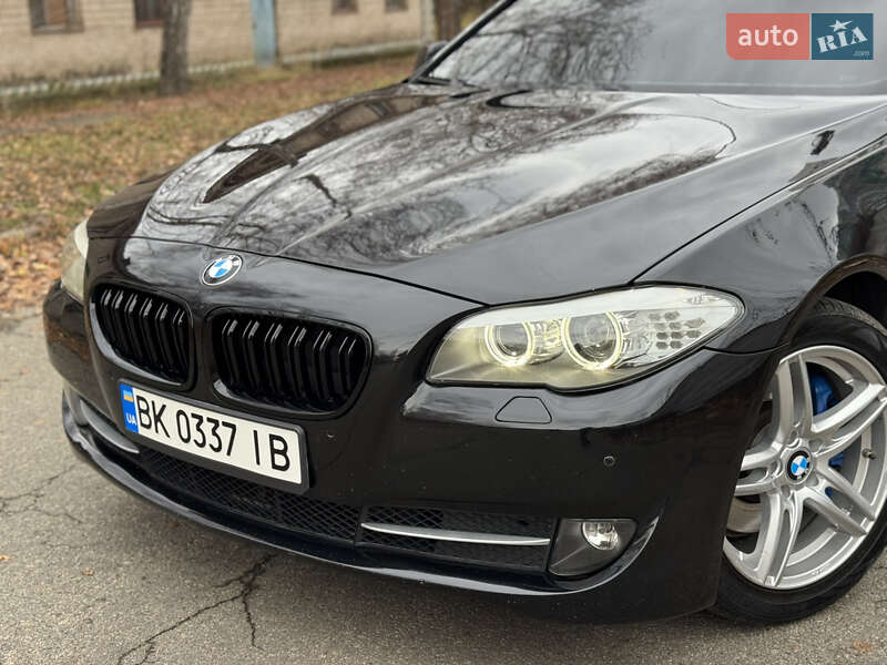 Седан BMW 5 Series 2010 в Киеве