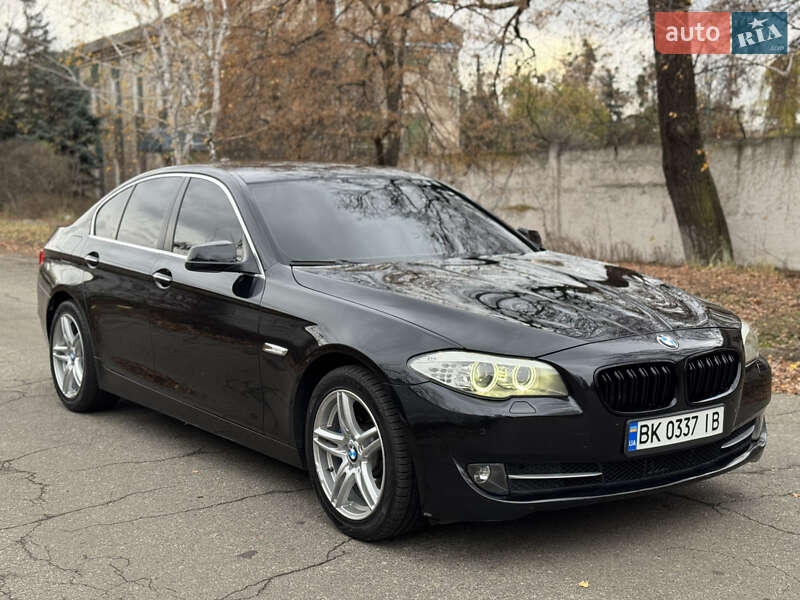 Седан BMW 5 Series 2010 в Киеве