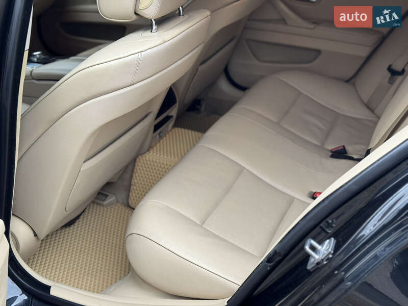 Седан BMW 5 Series 2010 в Киеве