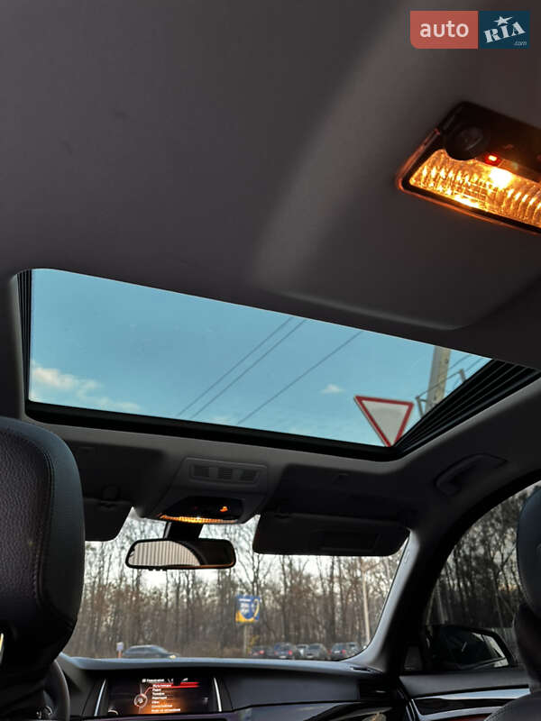 Седан BMW 5 Series 2015 в Луцке