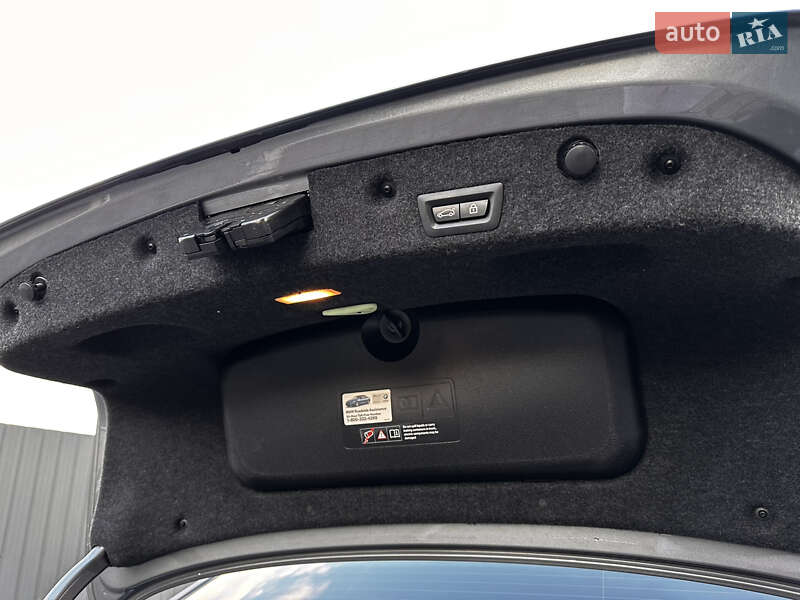 Седан BMW 5 Series 2015 в Луцке