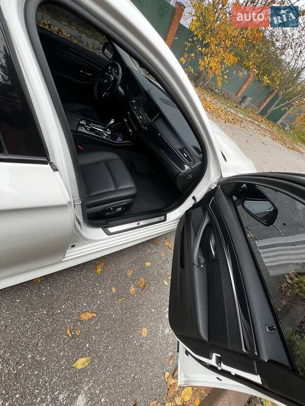 Седан BMW 5 Series 2016 в Кропивницком