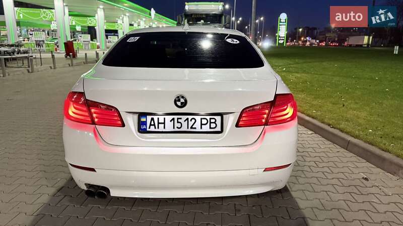 Седан BMW 5 Series 2011 в Житомире