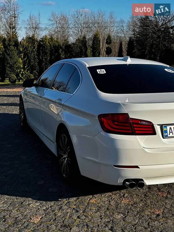 Седан BMW 5 Series 2011 в Житомире