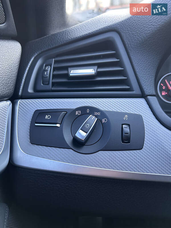 Седан BMW 5 Series 2013 в Киеве