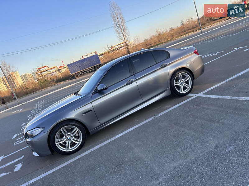 Седан BMW 5 Series 2013 в Киеве