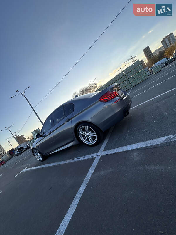 Седан BMW 5 Series 2013 в Киеве