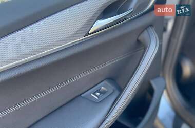 Седан BMW 5 Series 2018 в Ужгороді