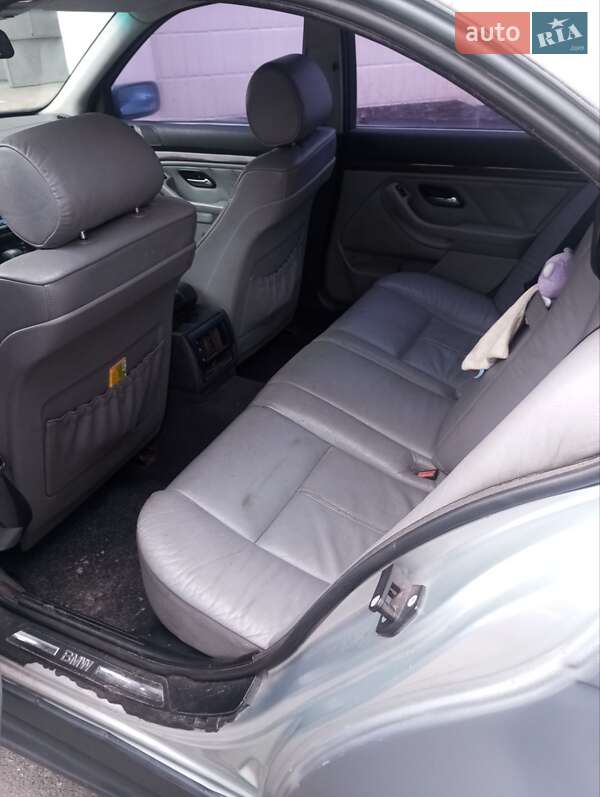 Седан BMW 5 Series 1996 в Киеве